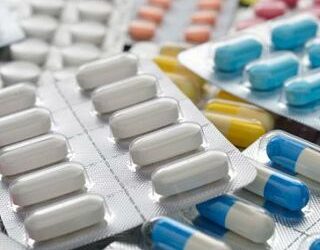 Joan-Ramon Laporte, médico: “No se puede recetar un antidepresivo por teléfono”